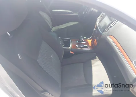 2012 Chrysler 300 из США, поврежденный, VIN 2C3CCAAG5CH284090